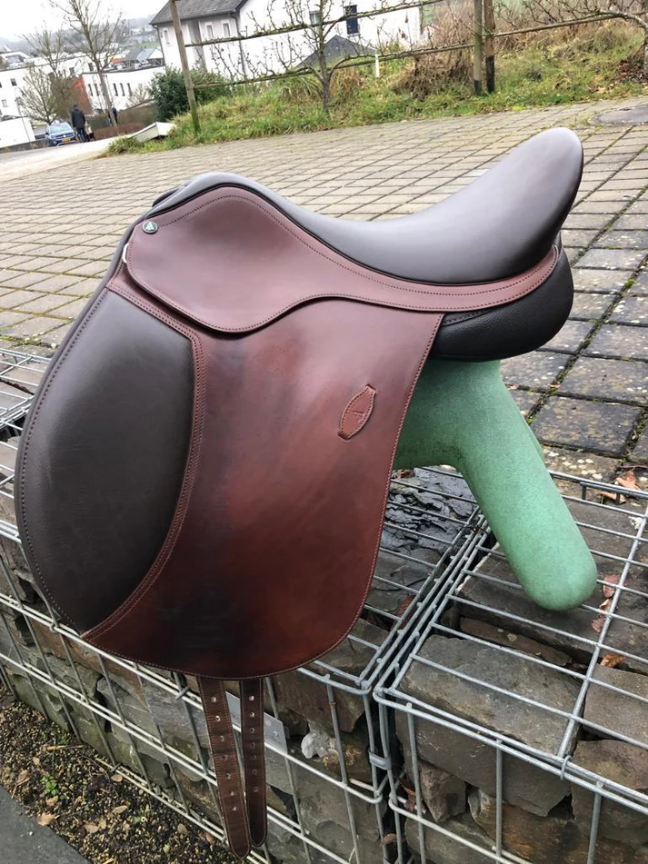 Arena Saddles All Purpose 17“ Braun VielseitigkeitssattelArena Saddles All Purpose 17“ Braun Vielseitigkeitssattel