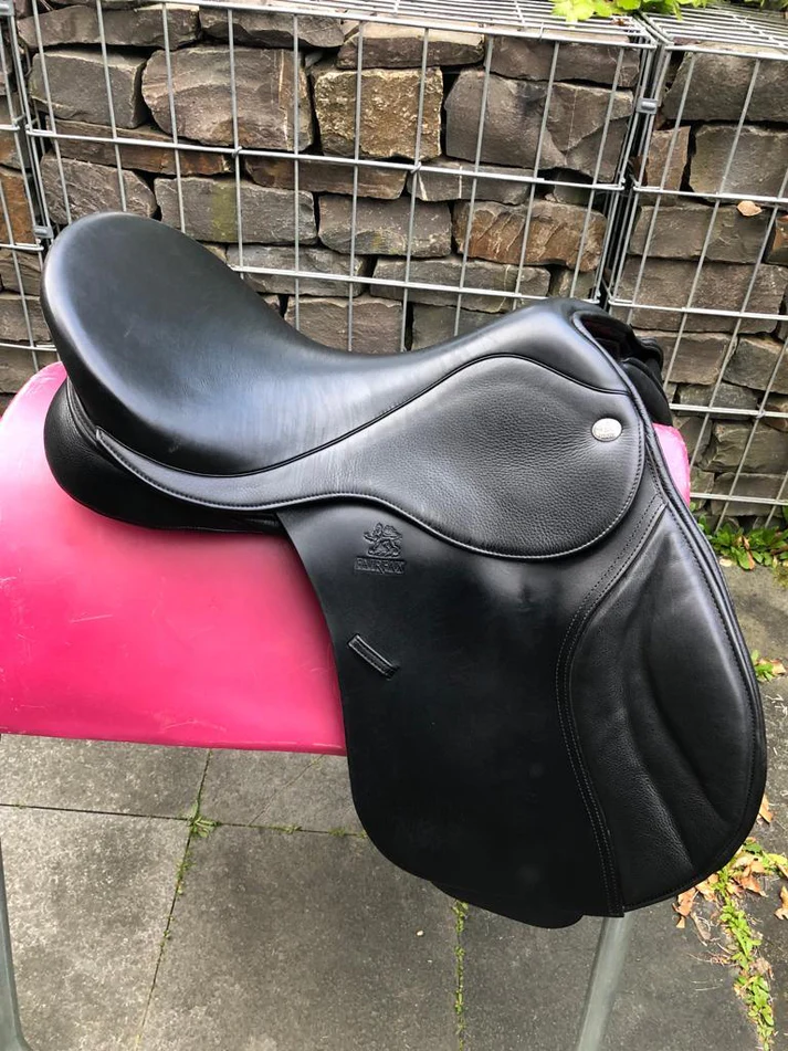 Fairfax Classic GP 18″ Schwarzer