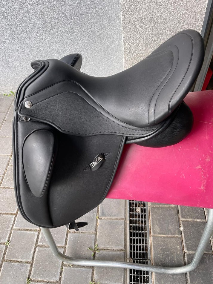 Zaldi Drim 17″ schwarz Dressursattel